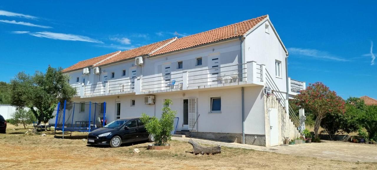 Sukosan Studio Apartman Zewnętrze zdjęcie
